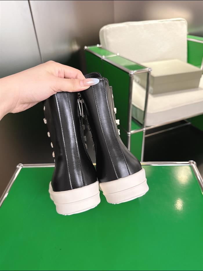 20251128172515945 290